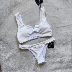 🪞 NEW ribbed high cut bikini 2 piece set